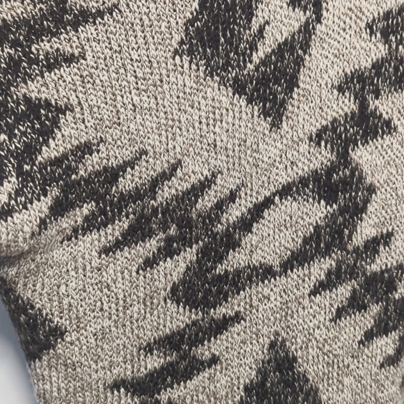 Kimono Style Sweater Large - Picture 2 of 6